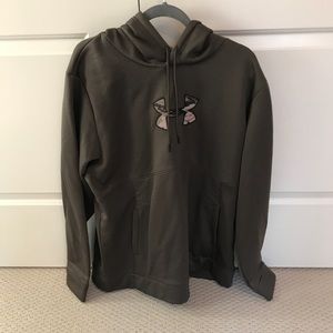 UnderArmor Men’s XL Sweatshirt